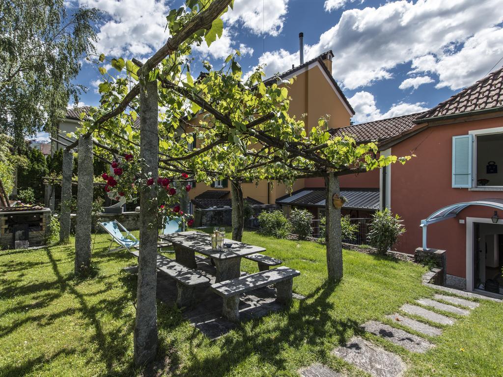 B&B Villa Sempreverde ロカルノ エクステリア 写真