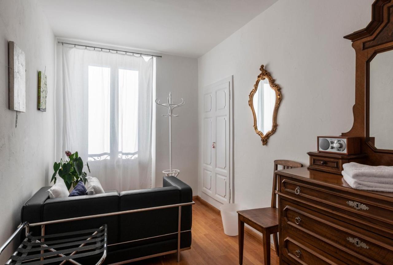B&B Villa Sempreverde ロカルノ エクステリア 写真